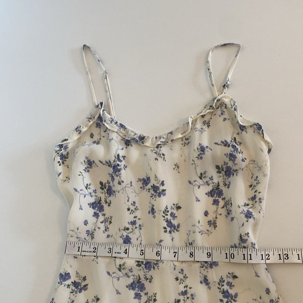 Reformation Light Cream & Blue Floral Mini Dress with Ruffle Neckline Size 4 - Picture 11 of 13